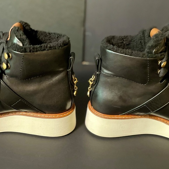 Coach Urban Hiker Boot, Black, Women's Size 7, Excellent Condition - Picture 2 of 11